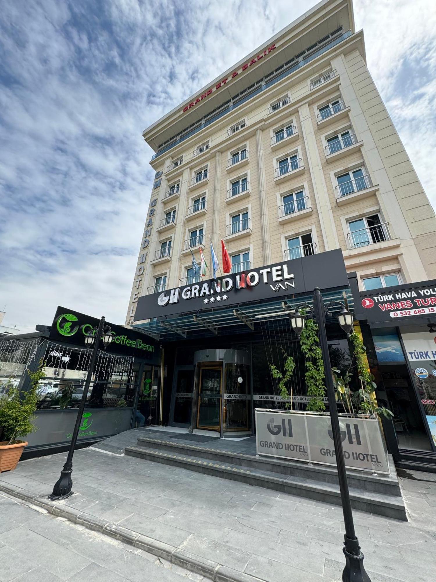 Grand Hotel Van Exterior photo